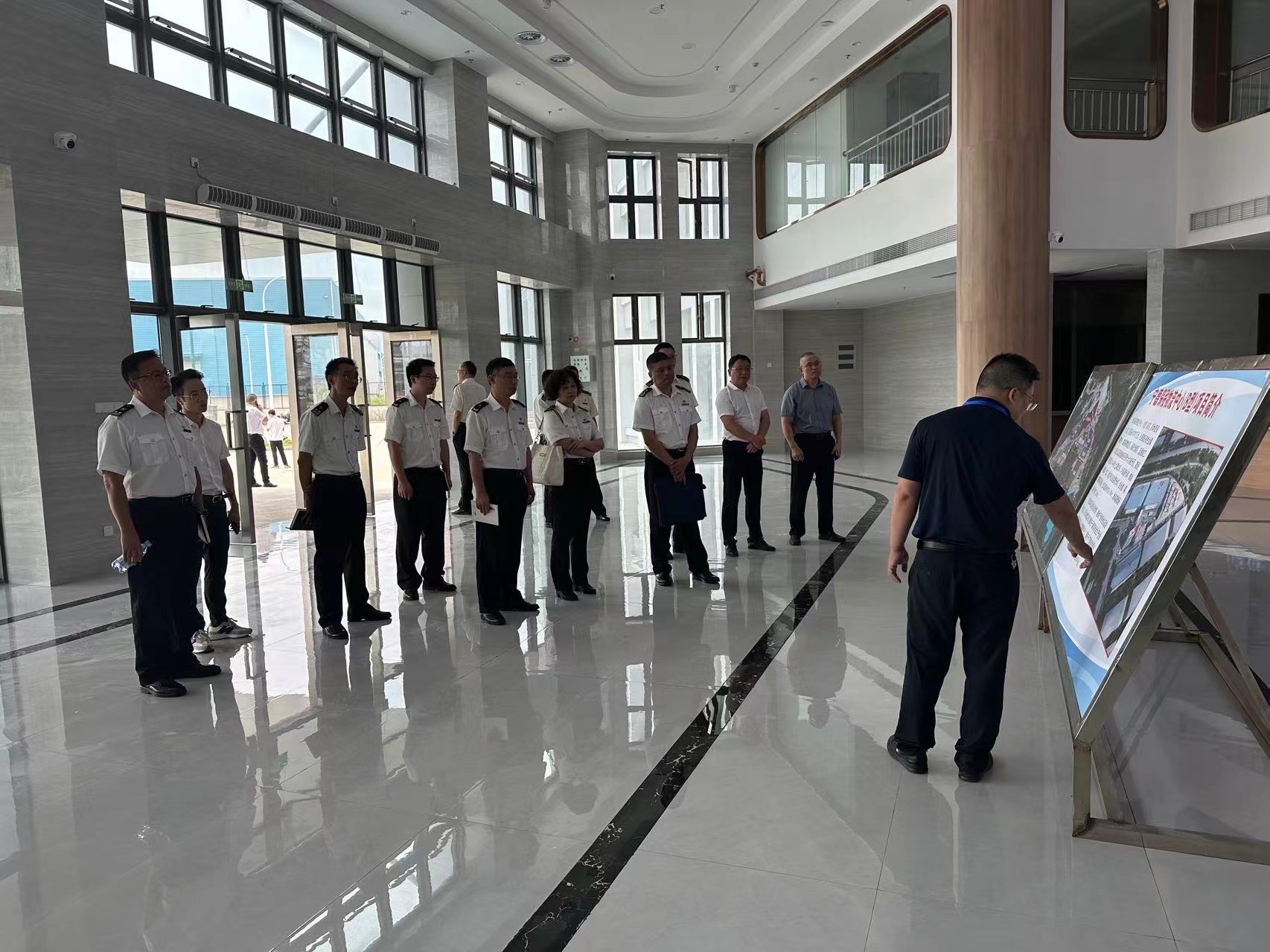 福州海關相關領導深入寧德保稅物流中心（B保）項目調研，蔡慧銘拍攝1.jpg